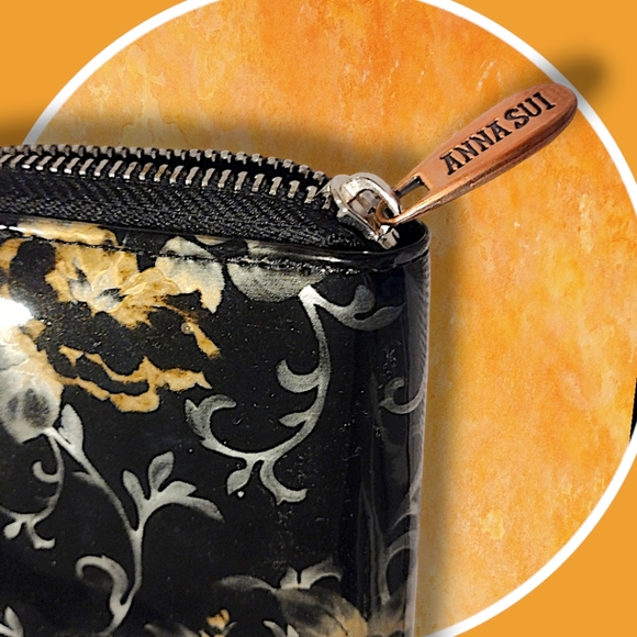 Anna Sui Vintage Black Patent Leather Wallet Many Slots All Around Zipper MINT - Picture 6 of 10
